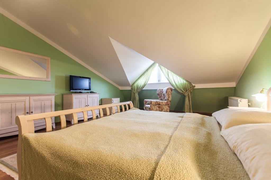 Boutique Hotel Carpe Diem เปรเชา ภายนอก รูปภาพ